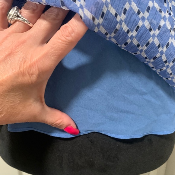 Joie Silk Ruffled Tank/Blouse - Picture 3 of 7